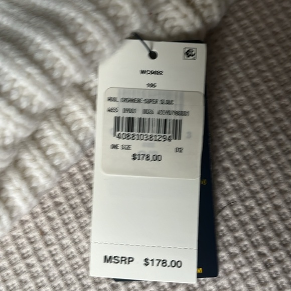 Thick Beanie - Picture 3 of 3